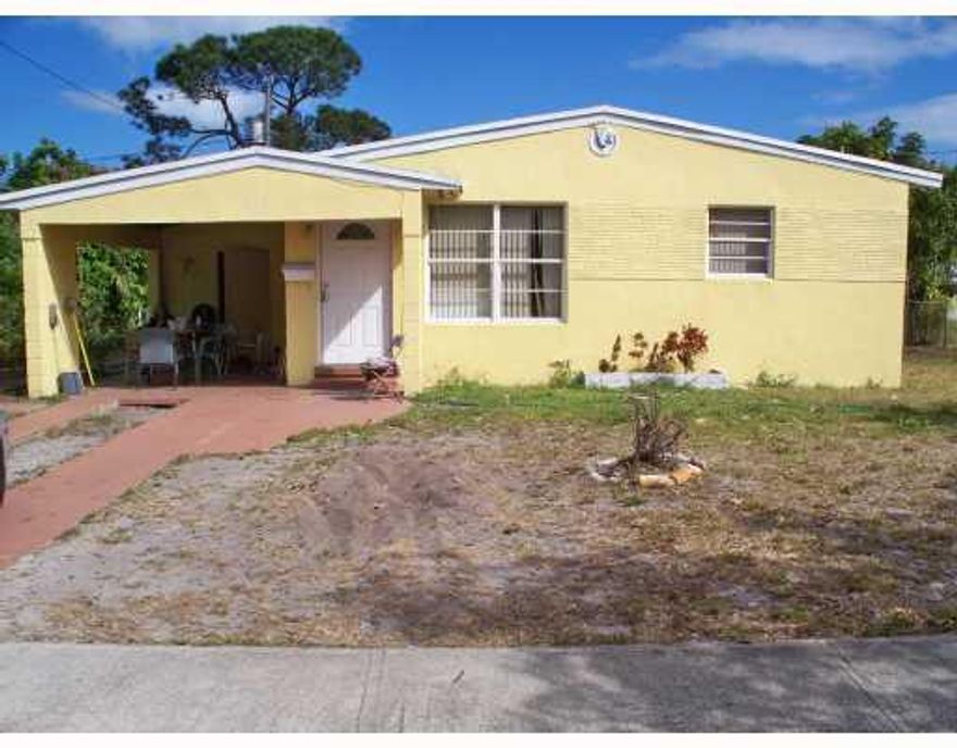 4/2 COMPLETE WITH FULL CARPORT, UTILITY ROOM, TILE FLOORS, UPDATED KITCHEN, AND MORE.  GOOD AREA! CENTRALLY LOCATED NEAR DOWNTOWN FORT LAUDERDALE.  PROPERTY HAS A COOPERATIVE TENANT LEASING ANNUALLY @ $1,350, BUT WILL QUICKLY VACATE, AND SELLER WILL FINANCE UP TO 90%, IF DESIRED.  LOW DOWN, LOW RATES, & LIGHT QUALIFYING. ONLY A CREDIT CHECK. ASK FOR OUR COMPLETE LIST OF SELLER FINANCED PROPERTIES.