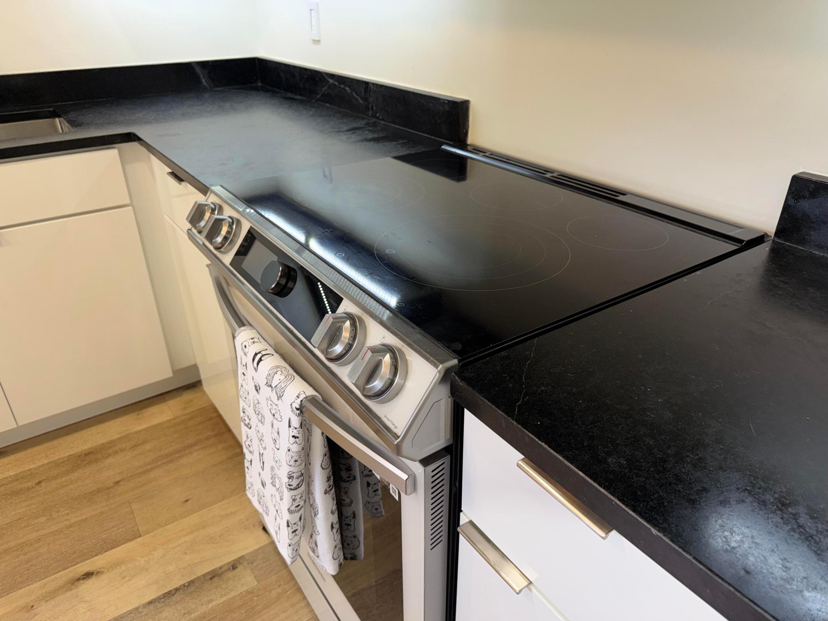 GOLDEN LAKES VILLAGE CONDO B C D - Residential