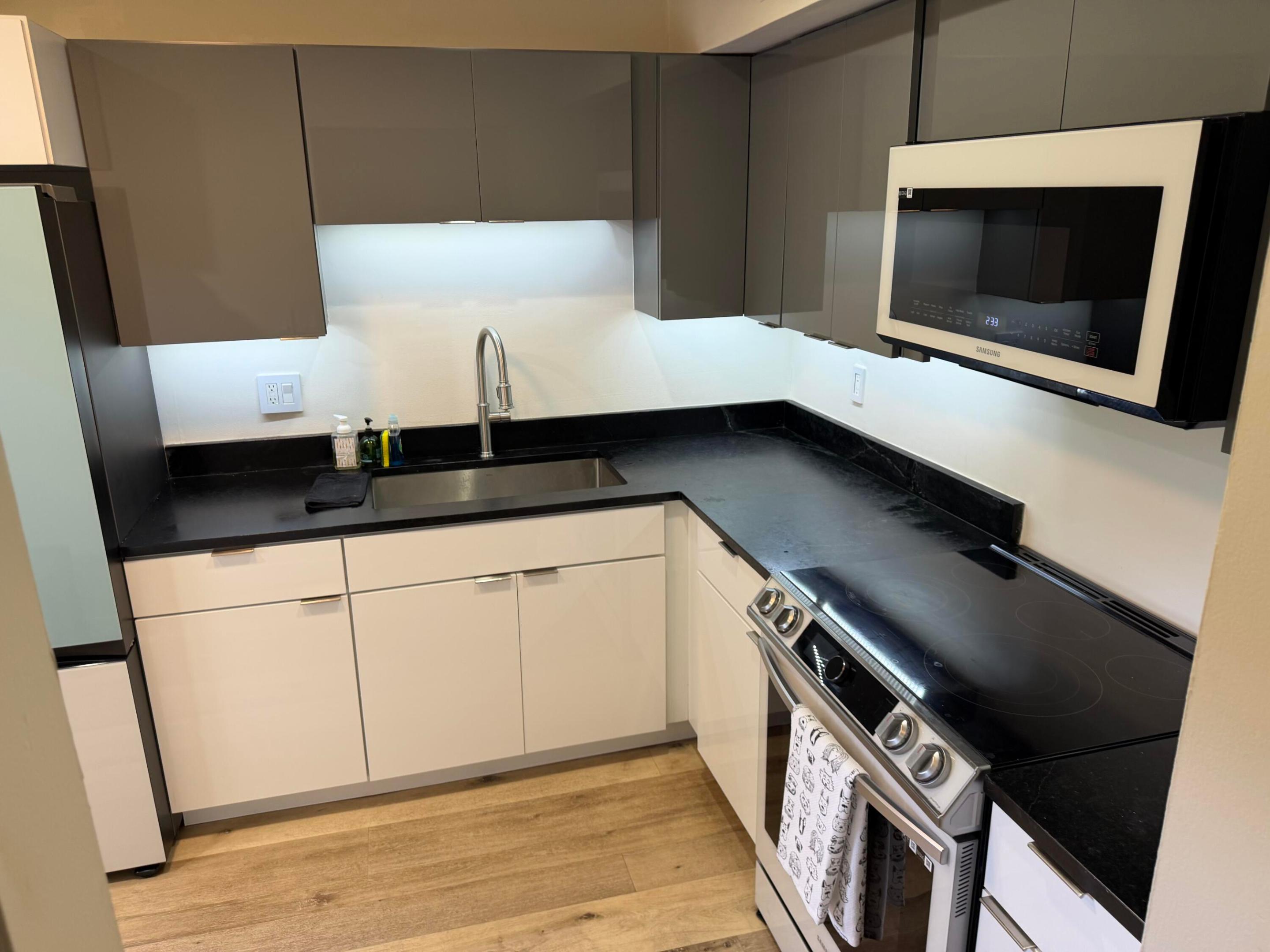 148 Lake Constance Drive 148