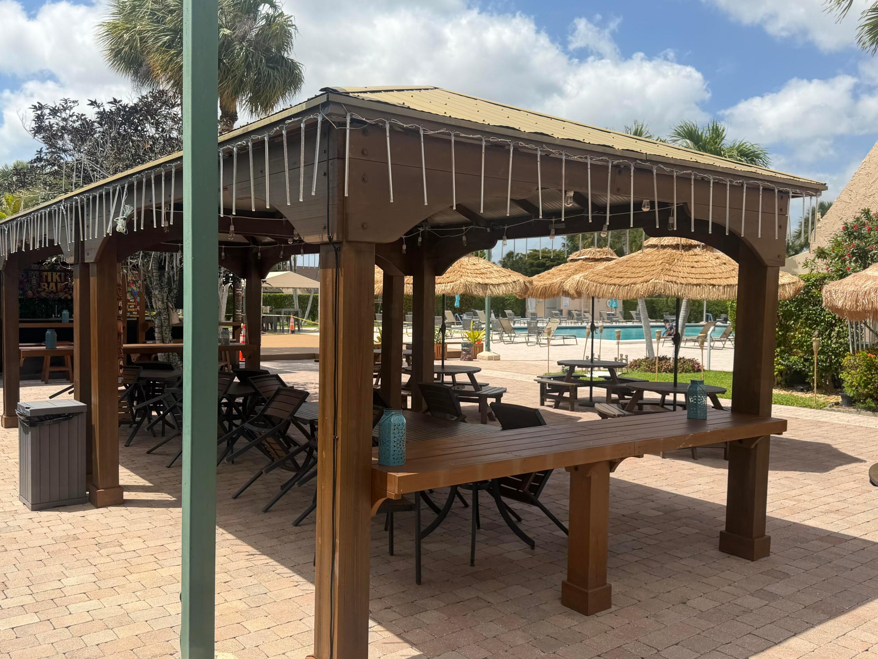 GOLDEN LAKES VILLAGE CONDO B C D - Residential