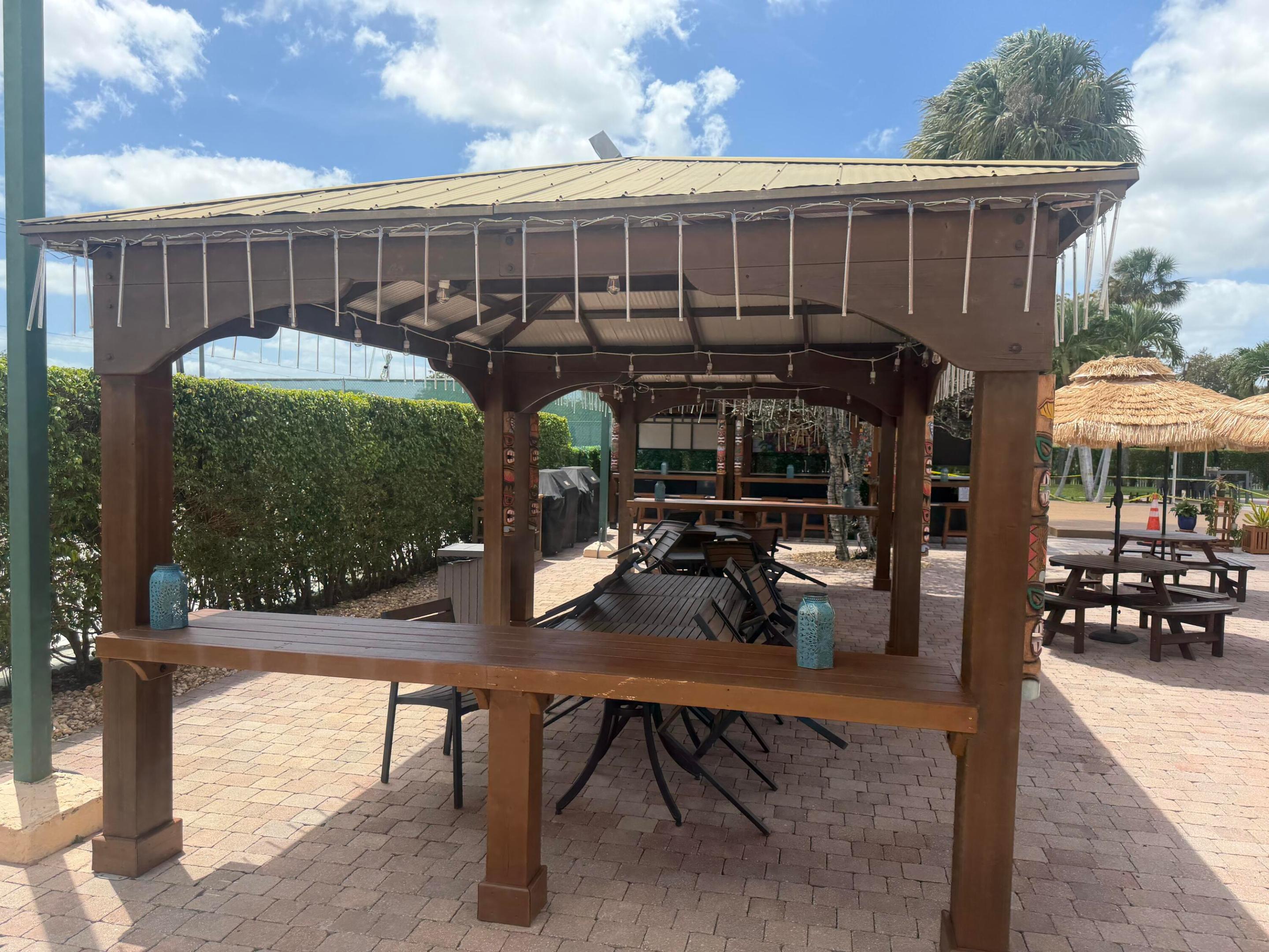 GOLDEN LAKES VILLAGE CONDO B C D - Residential