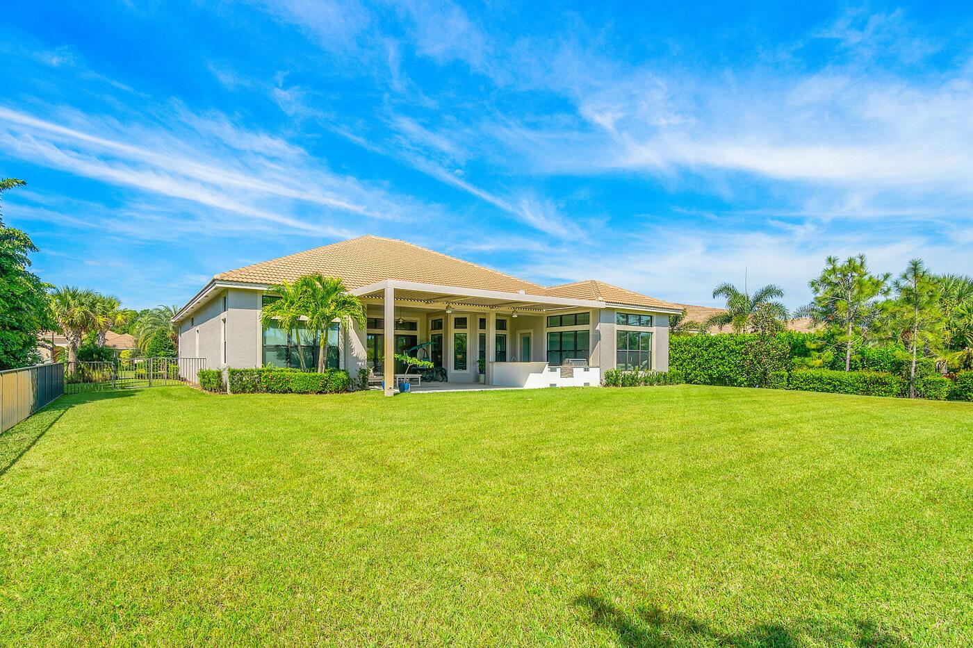 CANOPY CREEK - Residential Lease