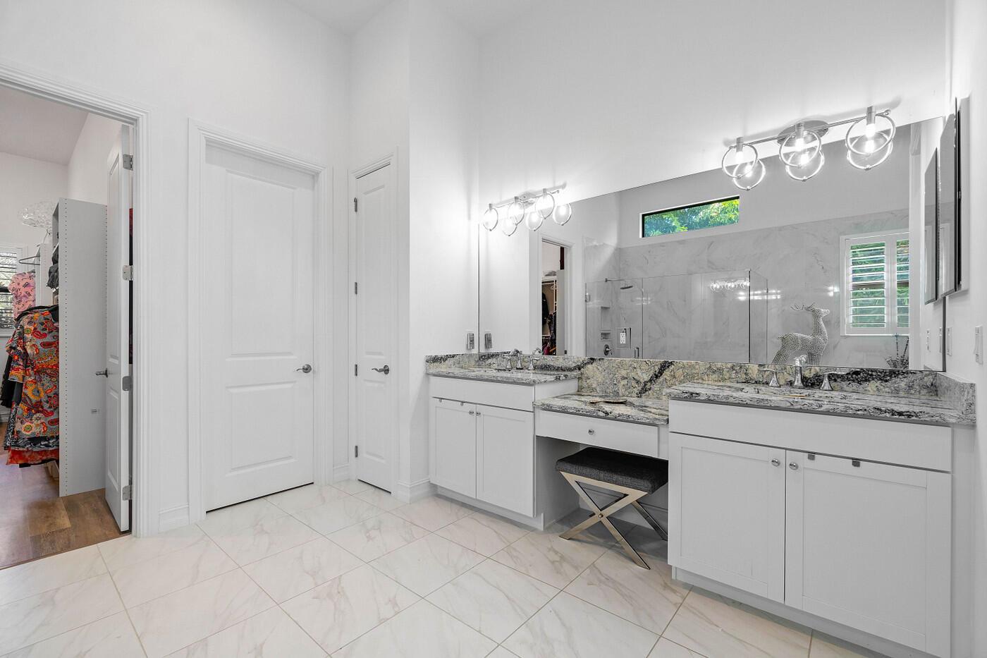 CANOPY CREEK - Residential Lease