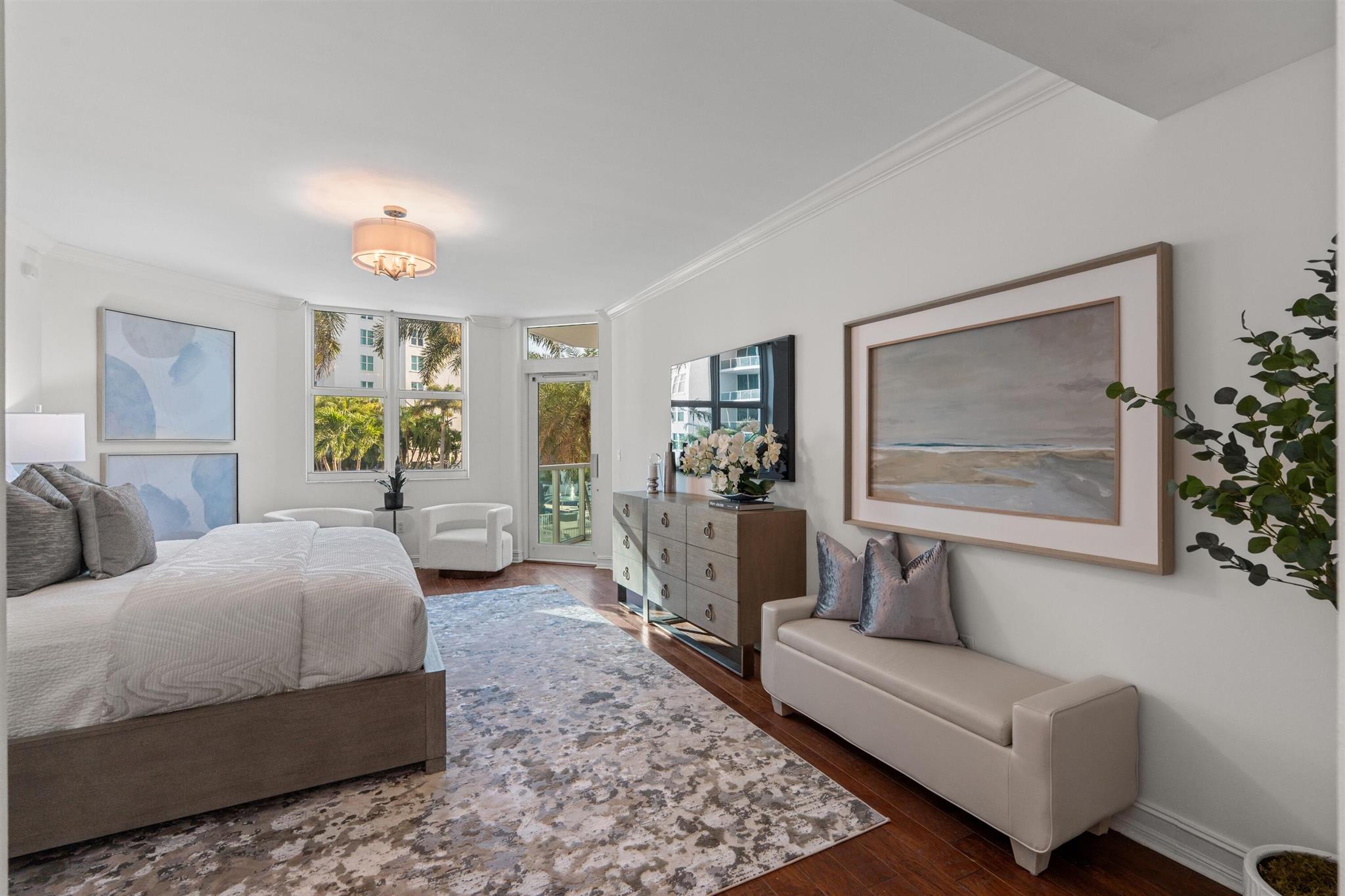 TOWNSEND PLACE CONDO - Residential