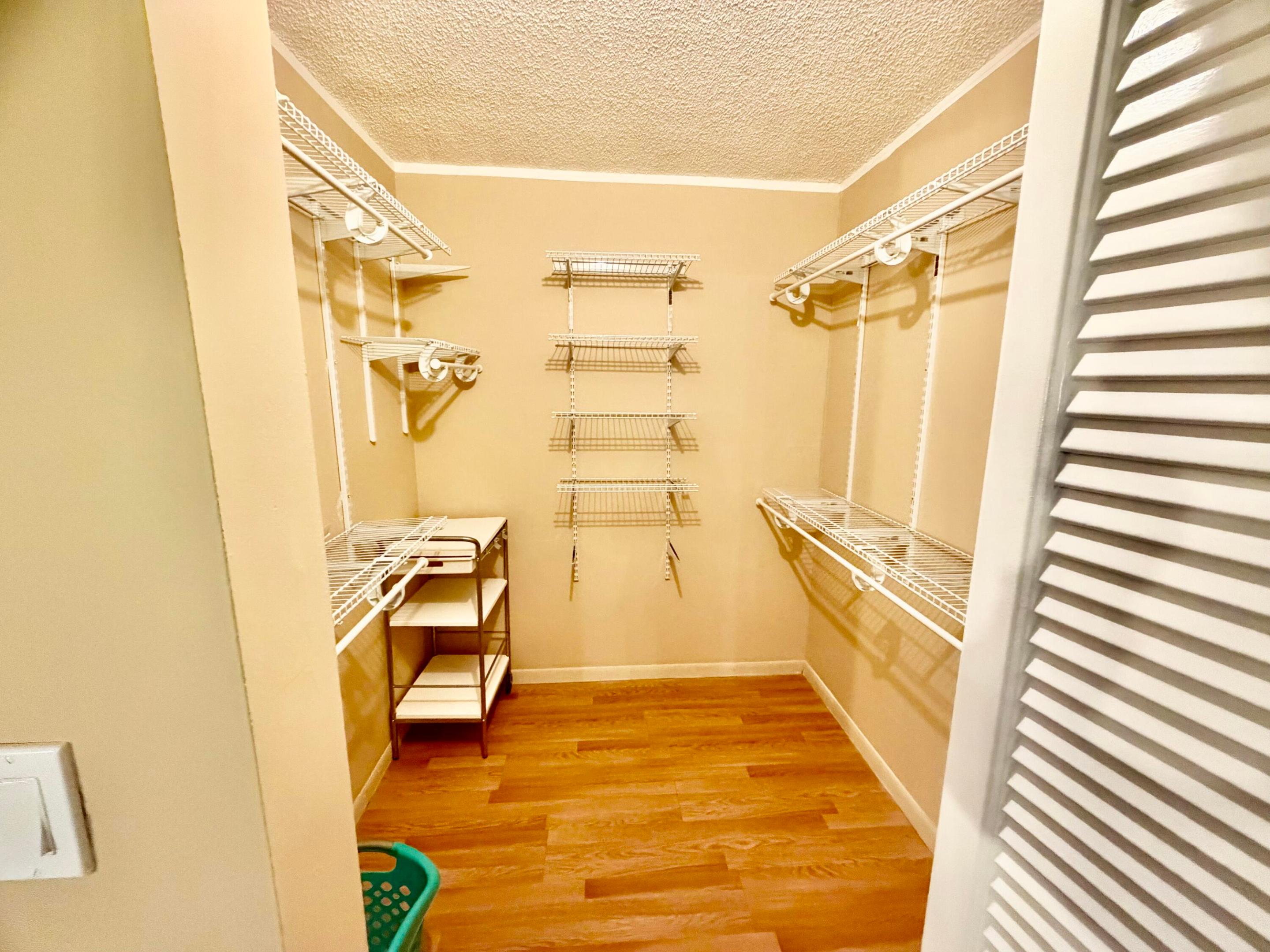 WYNMOOR COMMUNITY - Residential