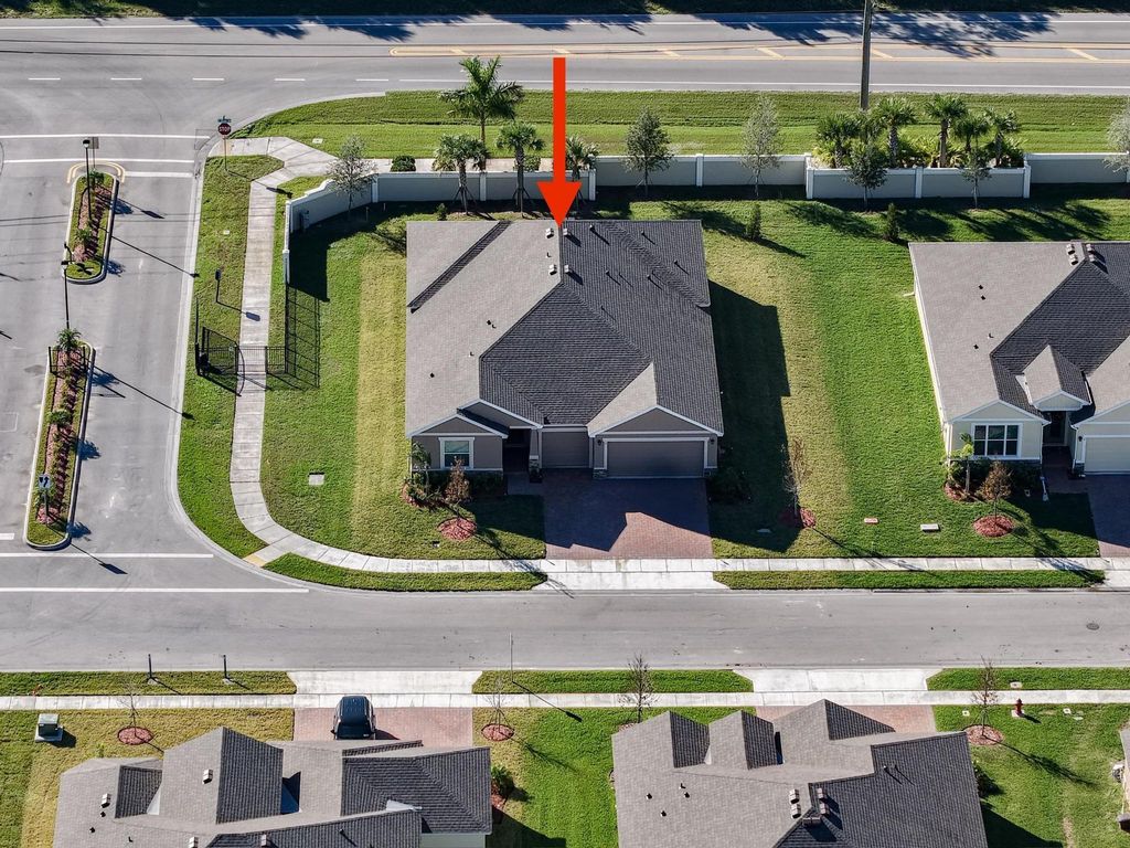 Photo of 3 52nd Square, Vero Beach, FL 32968 (MLS # R11058232)