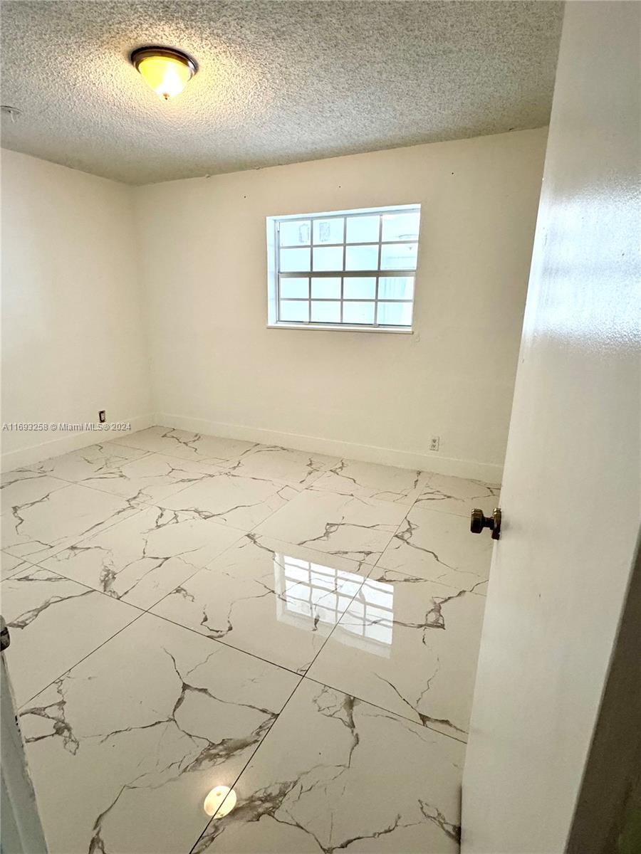 DRIFTWOOD ACRES NO 6 - Residential