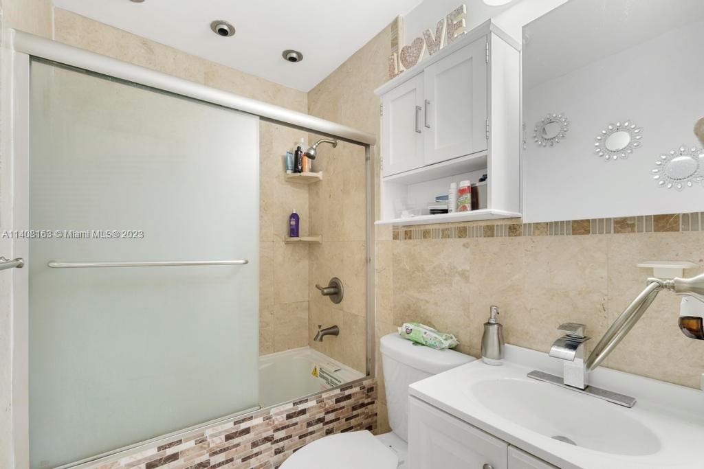 DRIFTWOOD ACRES NO 6 - Residential