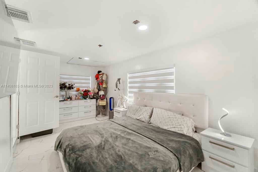 DRIFTWOOD ACRES NO 6 - Residential