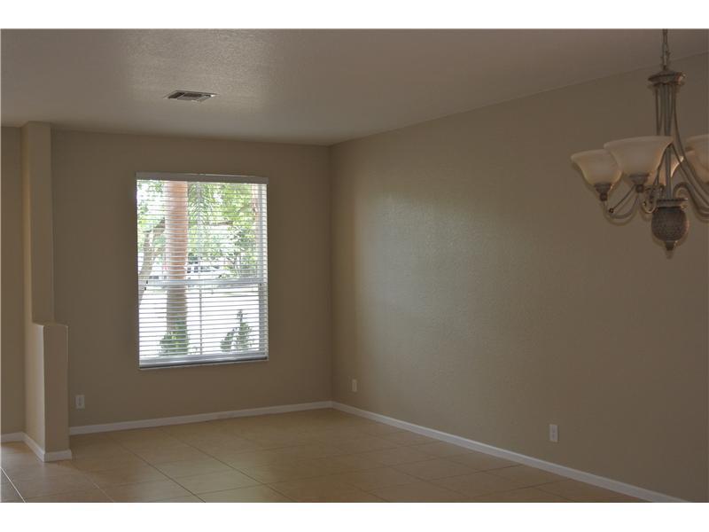 BRIGER PARS G, H AND J - Residential Lease