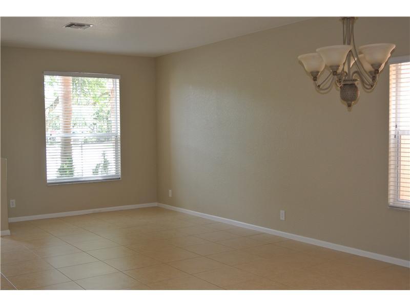 BRIGER PARS G, H AND J - Residential Lease