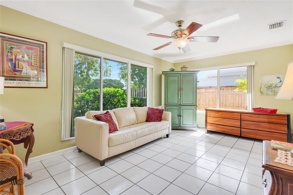Photo of 1621 NW 7th Ave, Fort Lauderdale, FL 33311 (MLS # F10530138)