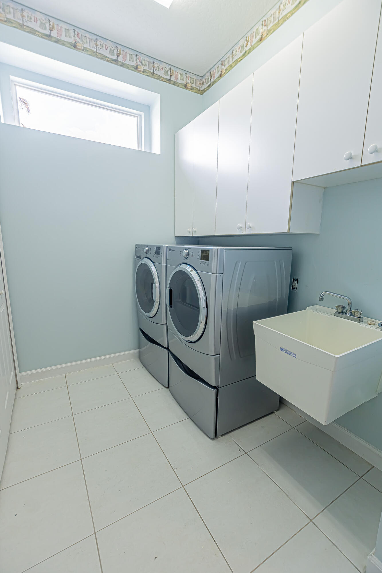 LAKE CHARLES - Residential