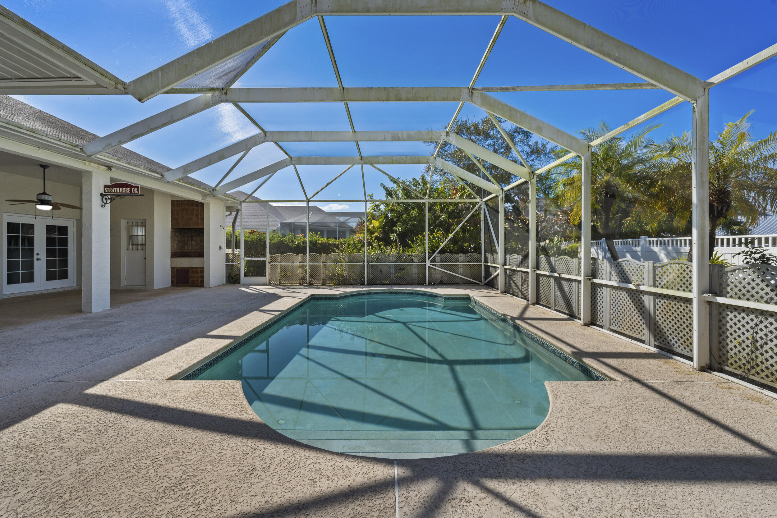 RIVER VISTA SUBDIVISION REPLAT - Residential