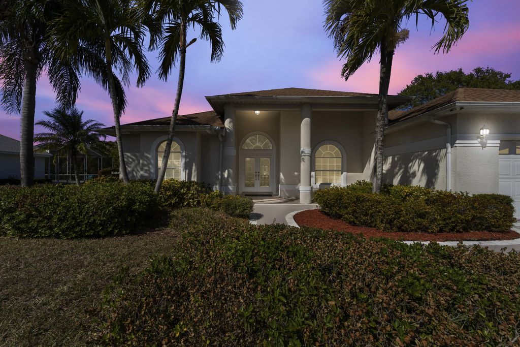 Photo of 1112 SE Strathmore Drive, Port Saint Lucie, FL 34952 (MLS # R11159670)