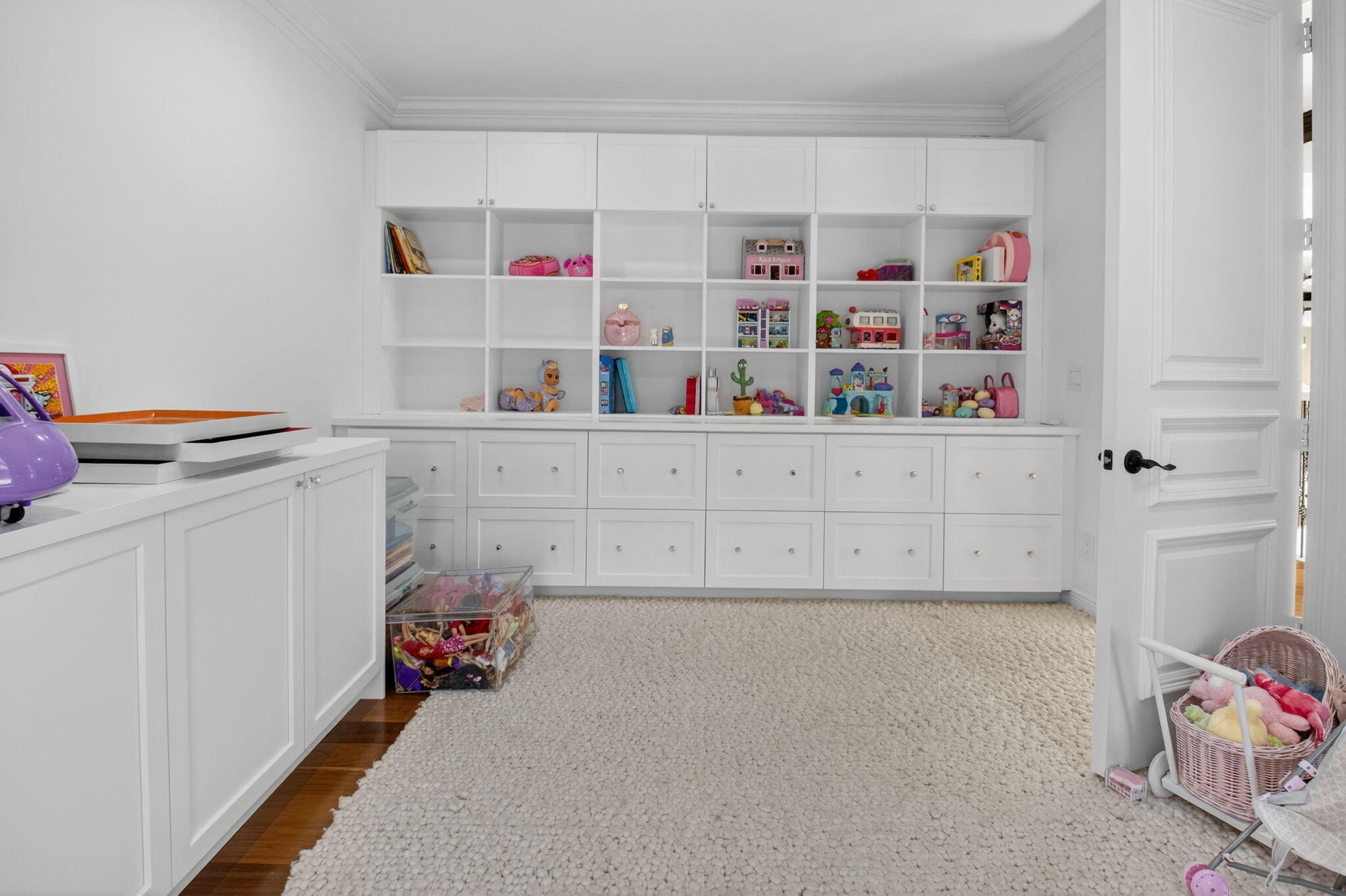 Saturnia isles - Residential