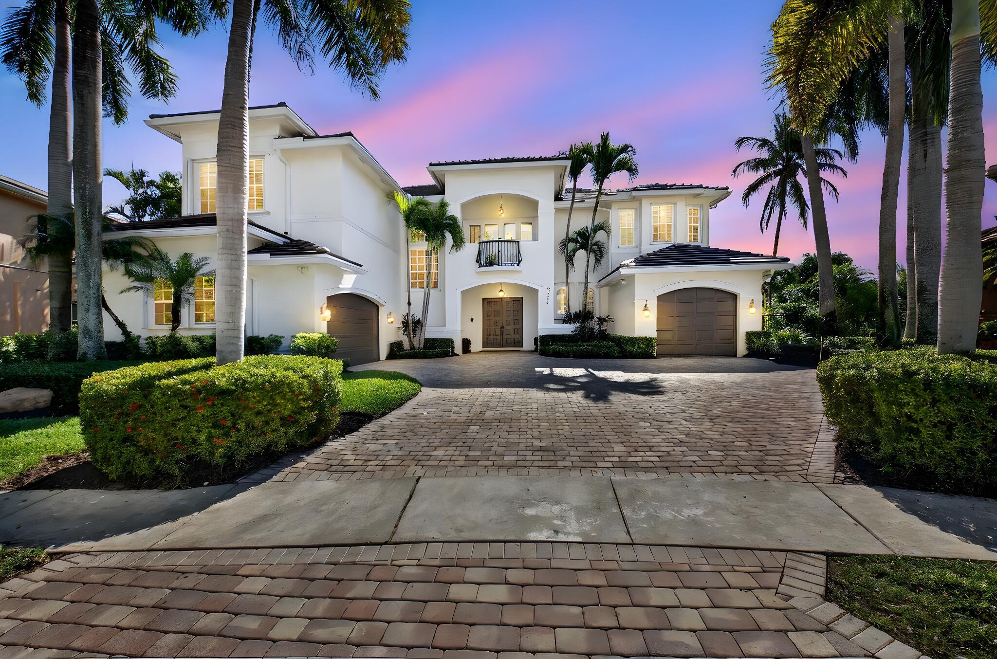 Saturnia isles - Residential