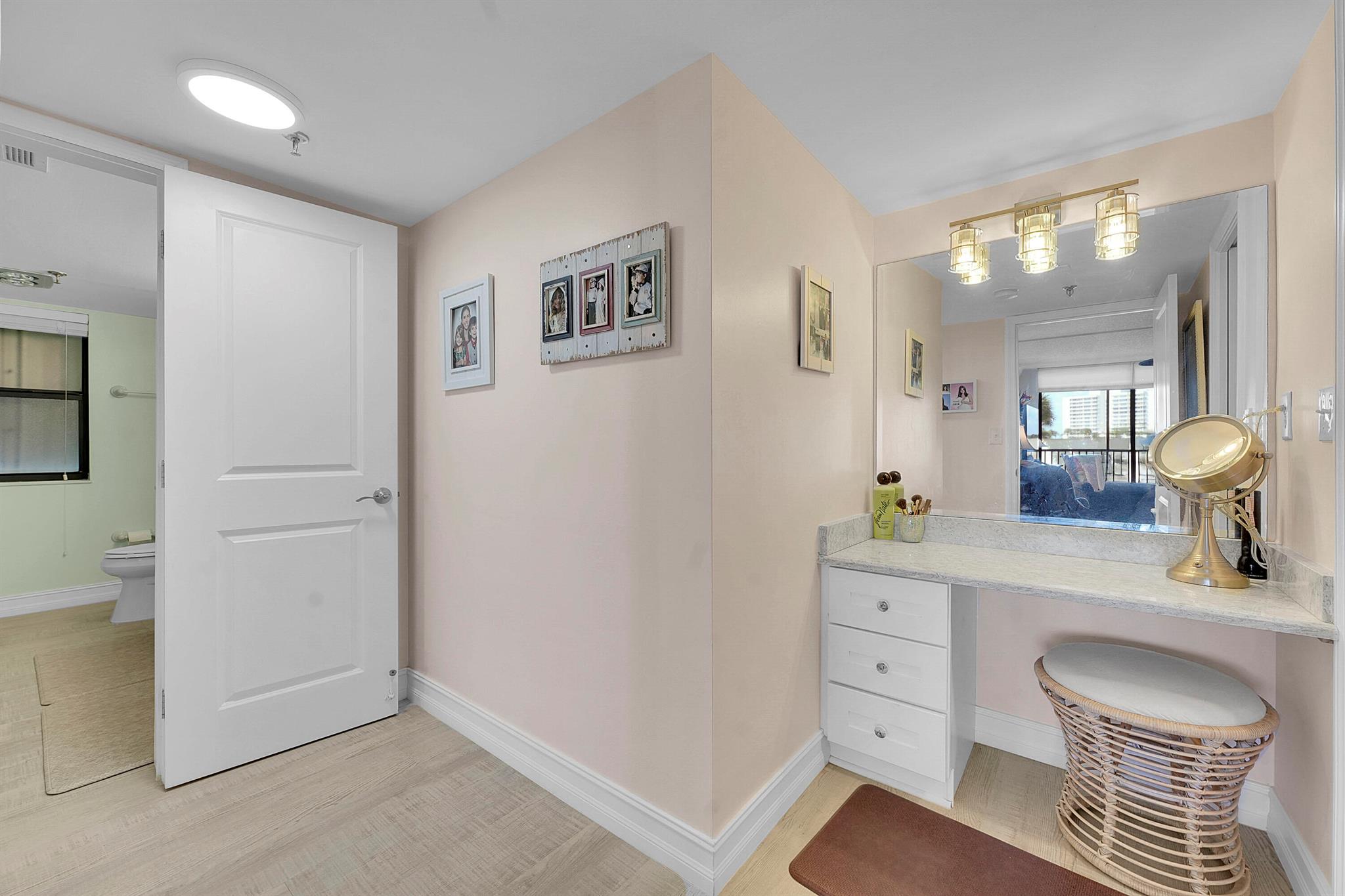 SANDPOINTE BAY CONDO - Residential