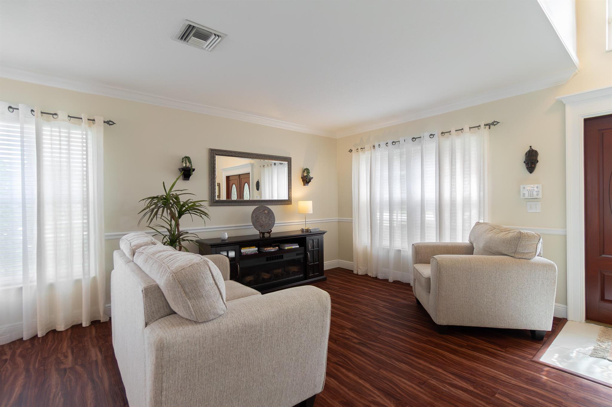 1641 S Club Drive