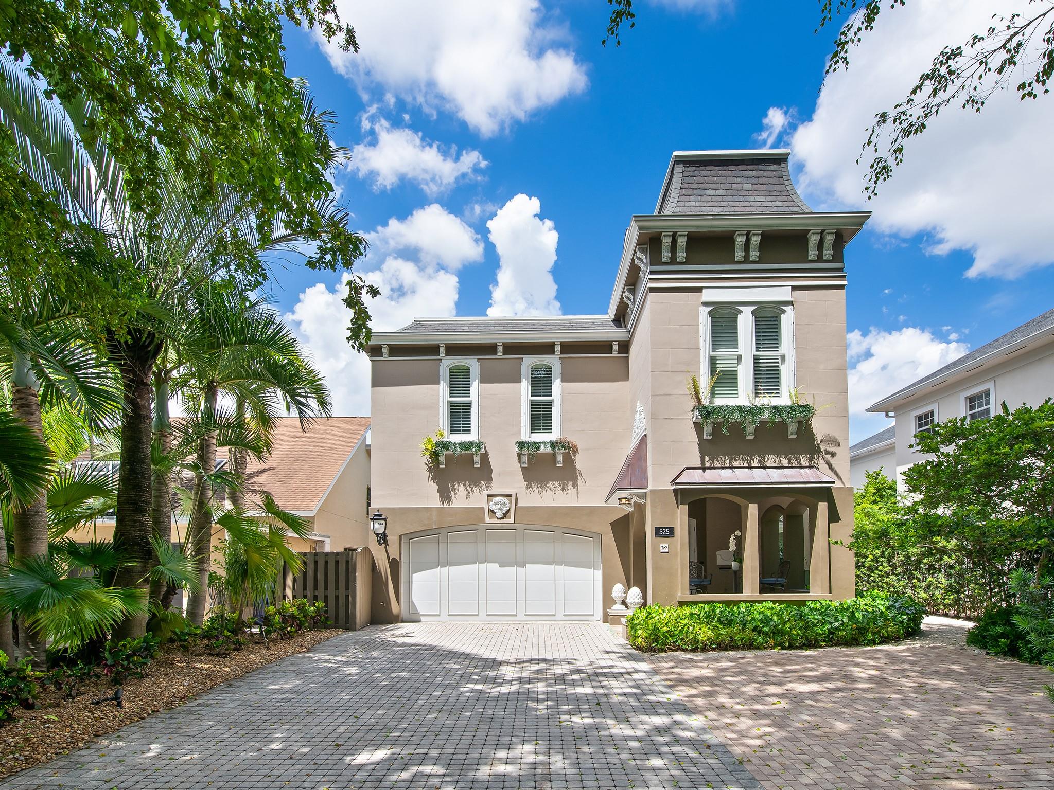 525 N Victoria Park Rd