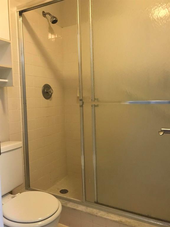 LIMETREE CONDO - Residential