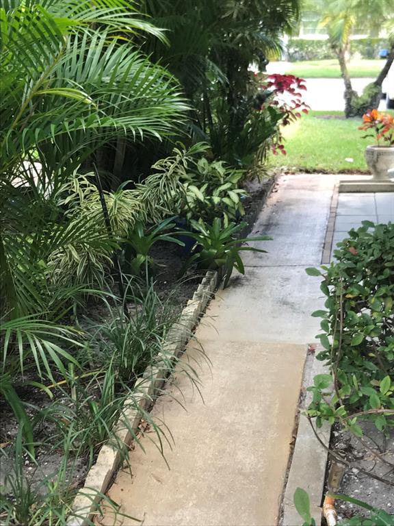 LIMETREE CONDO - Residential