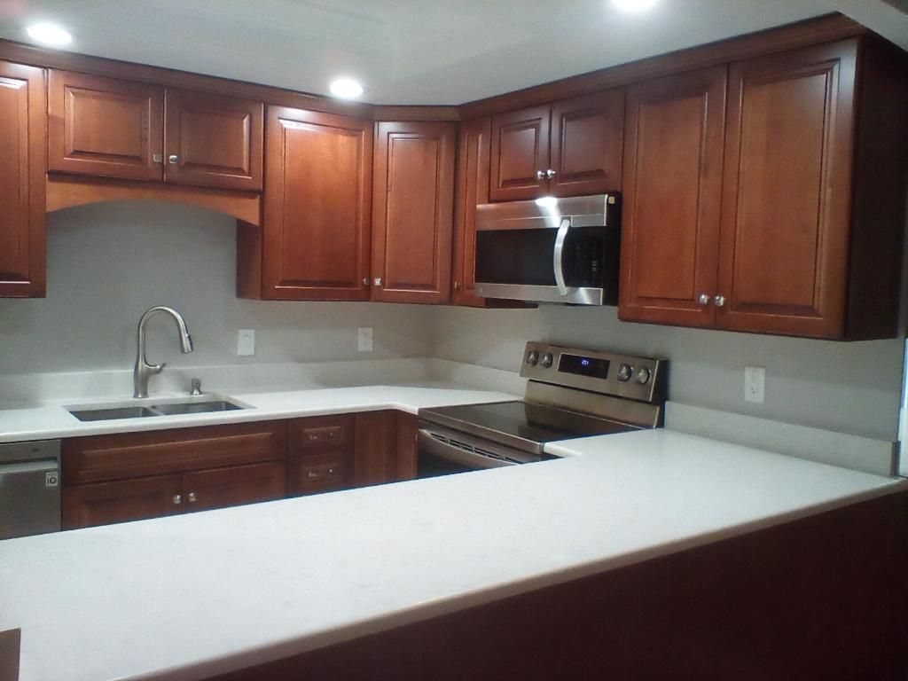 Photo of 825 Center Street #21c, Jupiter, FL 33458 (MLS # R10951000)