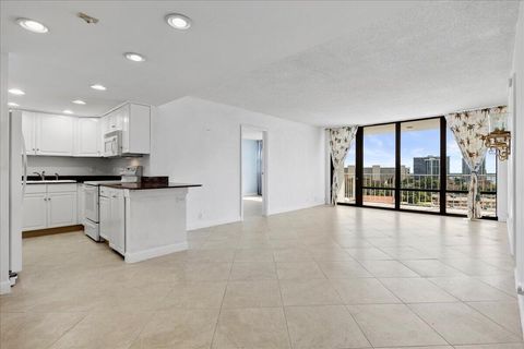 336 Golfview Road 1009 North Palm Beach FL 33408