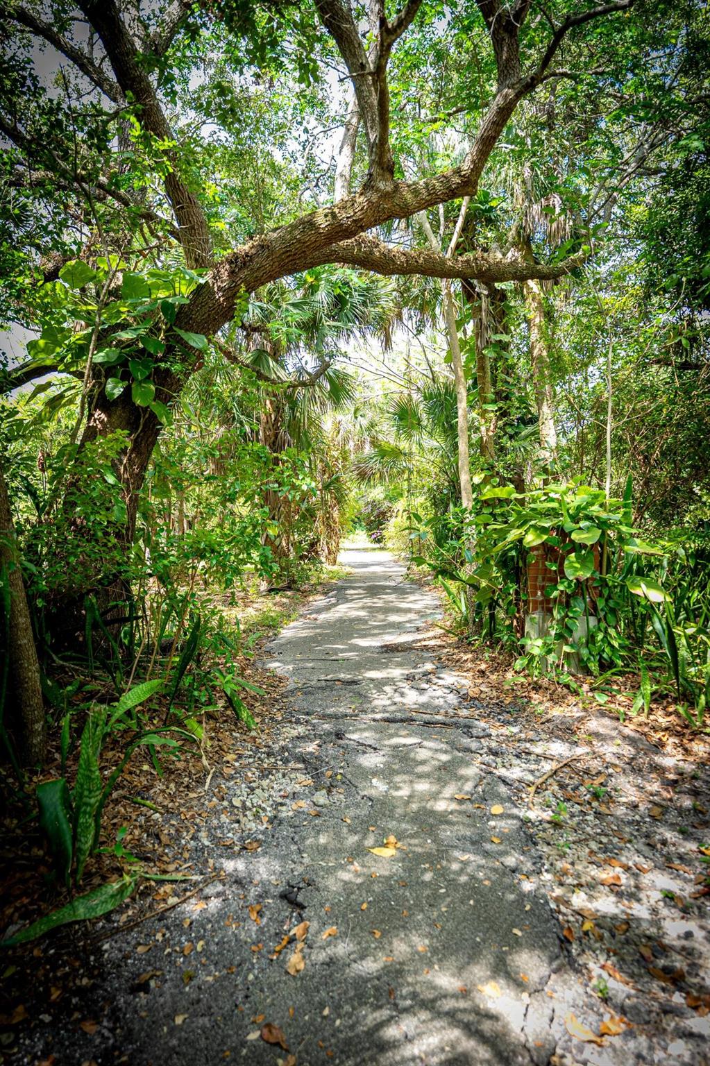 METES AND BOUNDS - Residential