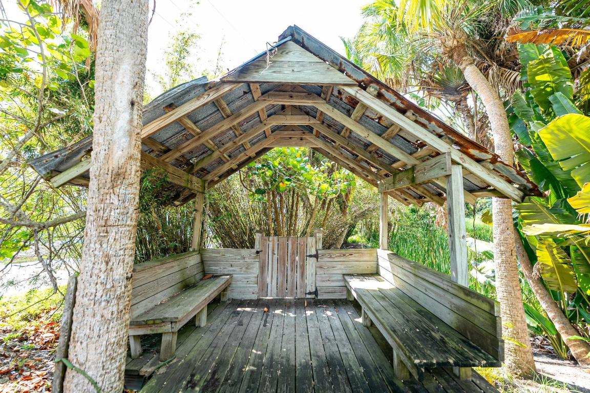 METES AND BOUNDS - Residential