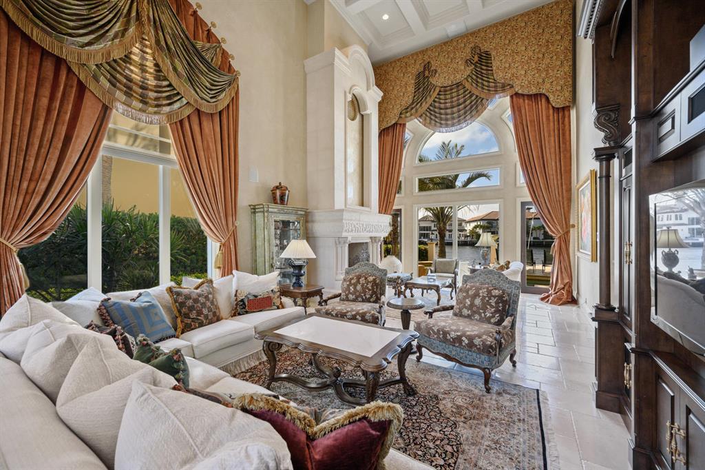 BYRD BEACH - Residential