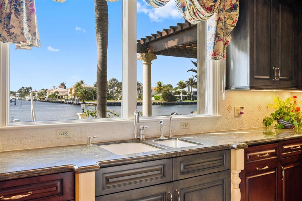 BYRD BEACH - Residential