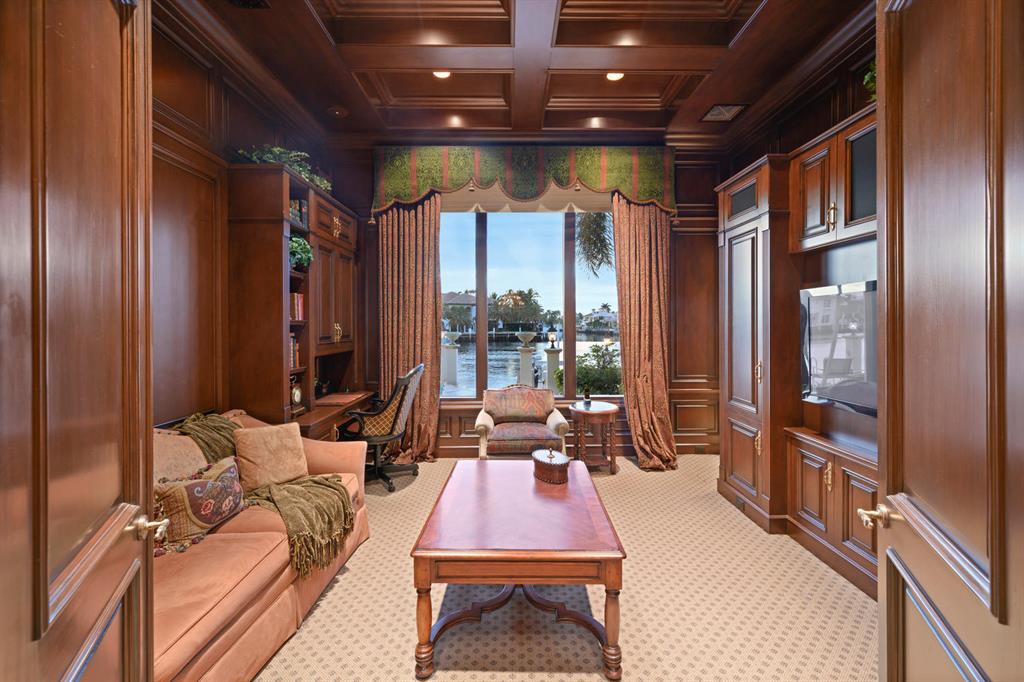 BYRD BEACH - Residential