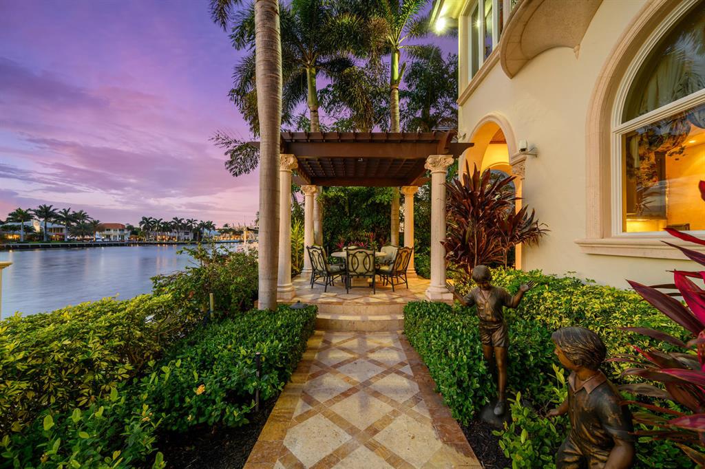 BYRD BEACH - Residential