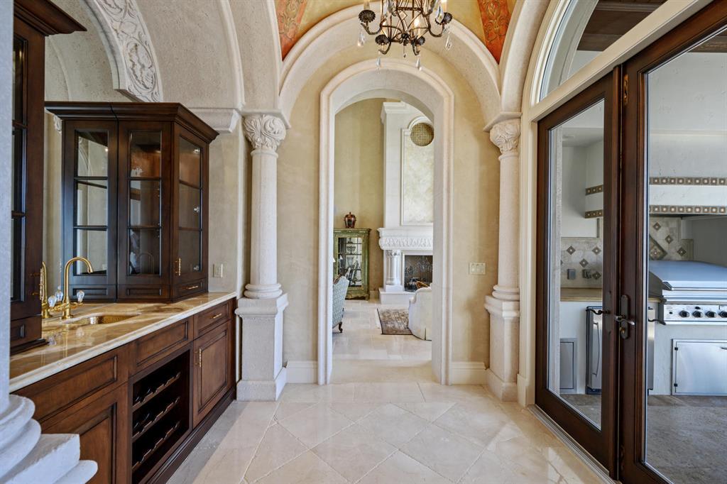 BYRD BEACH - Residential