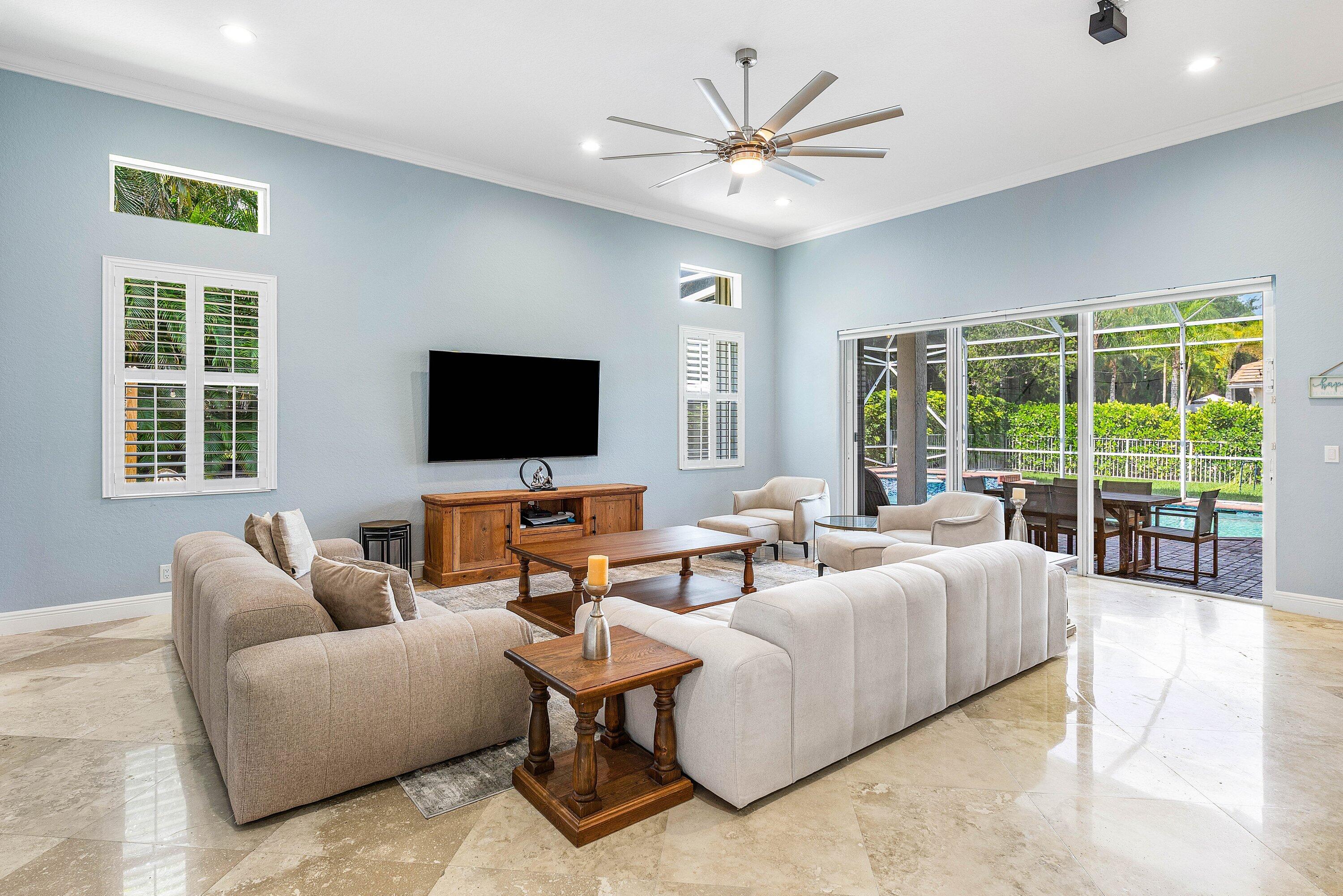 ISLES AT WELLINGTON 6 - Residential Lease