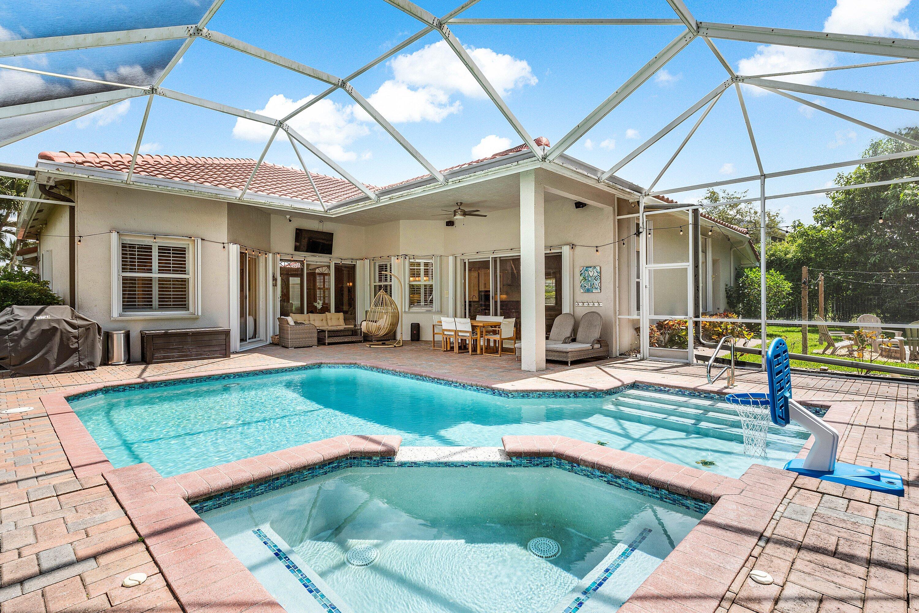 ISLES AT WELLINGTON 6 - Residential Lease