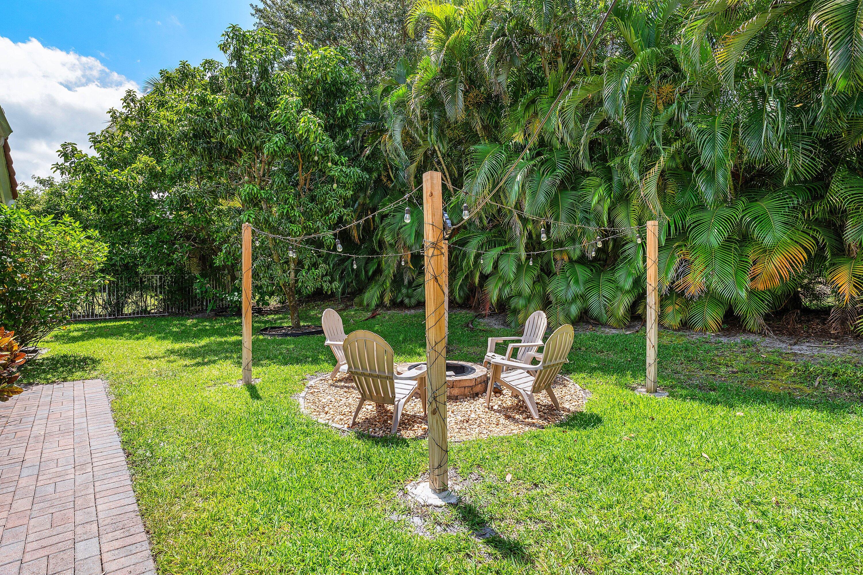 ISLES AT WELLINGTON 6 - Residential Lease