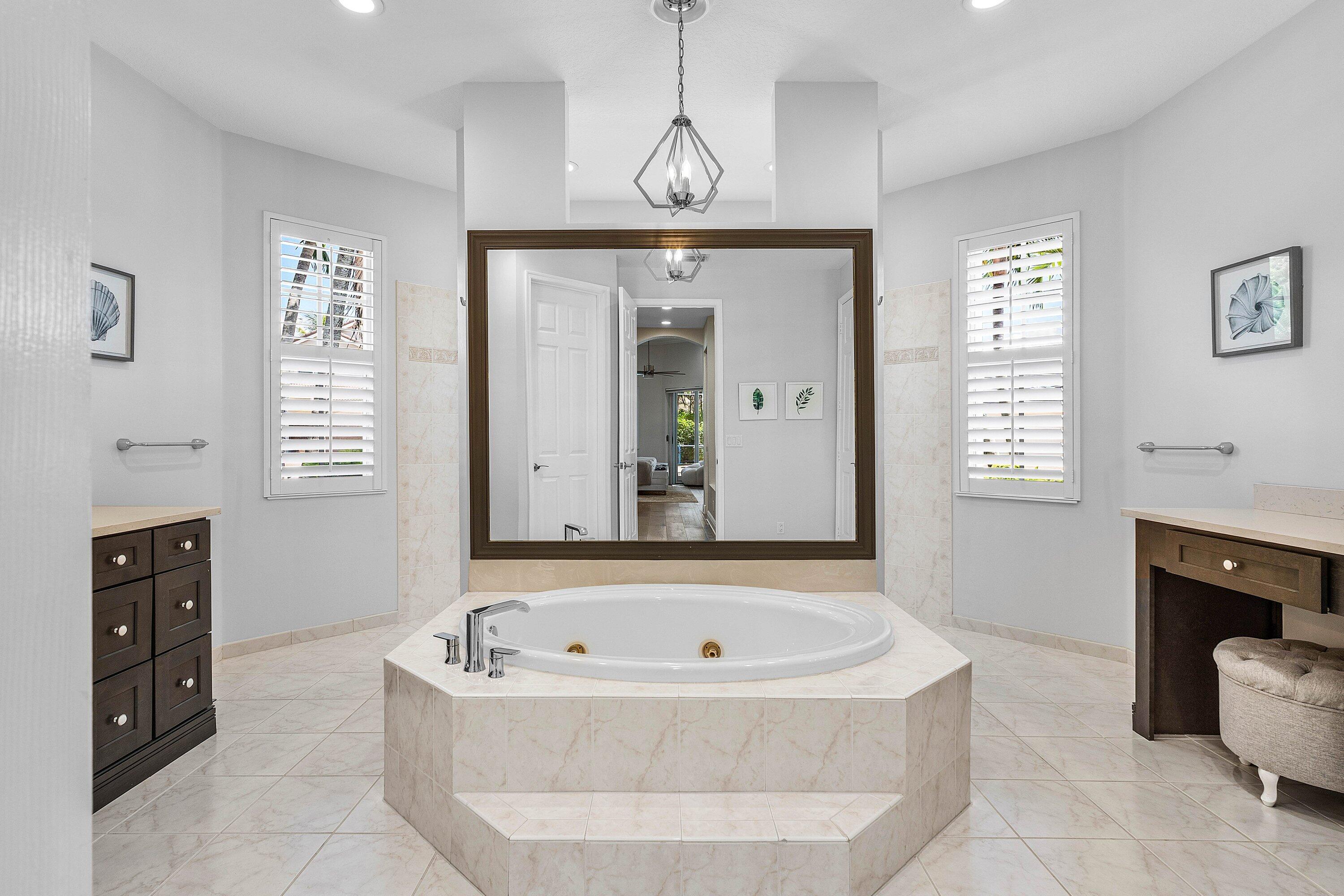 ISLES AT WELLINGTON 6 - Residential Lease
