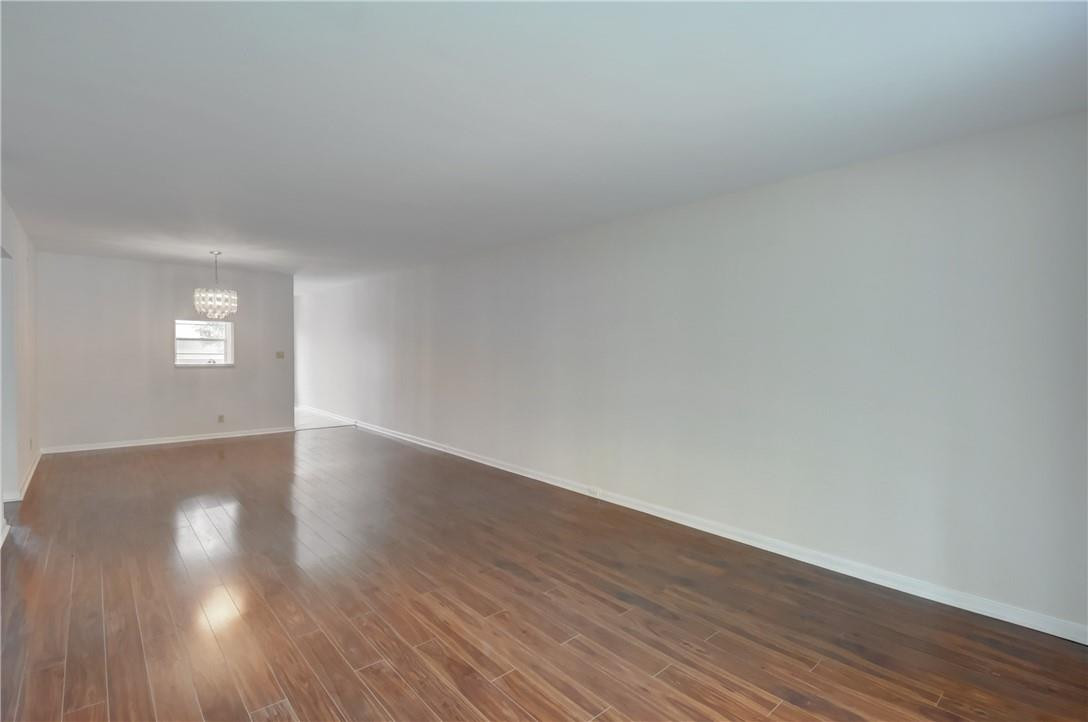 WYNMOOR VILLAGE - Residential