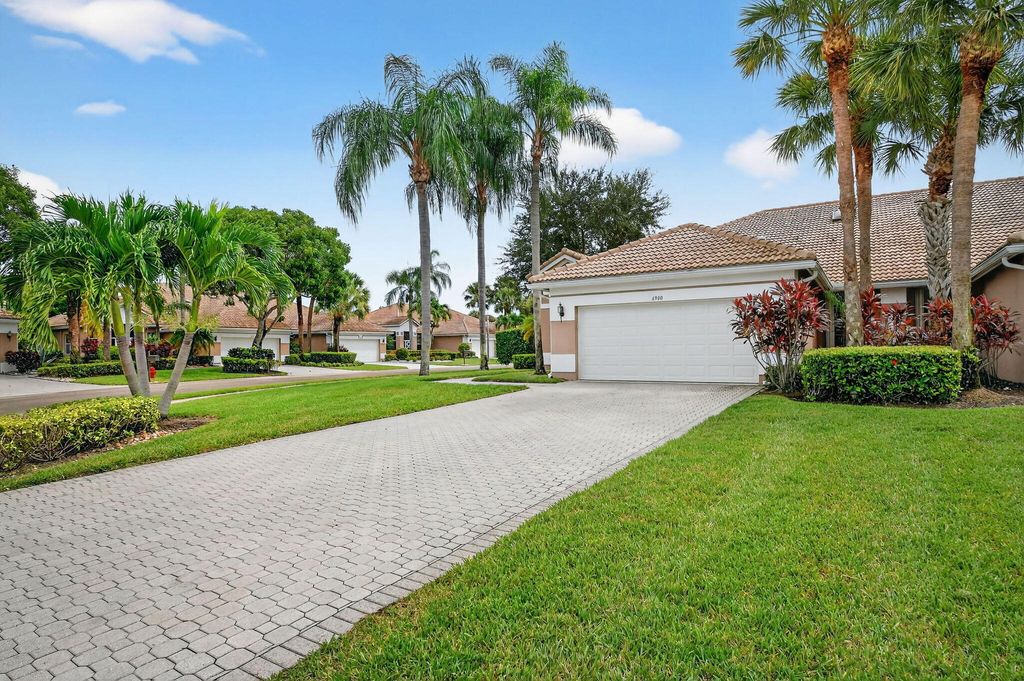 Photo of 6900 Cairnwell Drive, Boynton Beach, FL 33472 (MLS # R11121796)