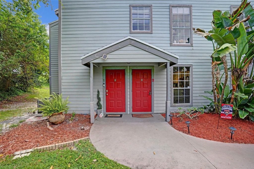 Photo of 5063 Heatherhill Lane #20, Boca Raton, FL 33486 (MLS # F10514764)