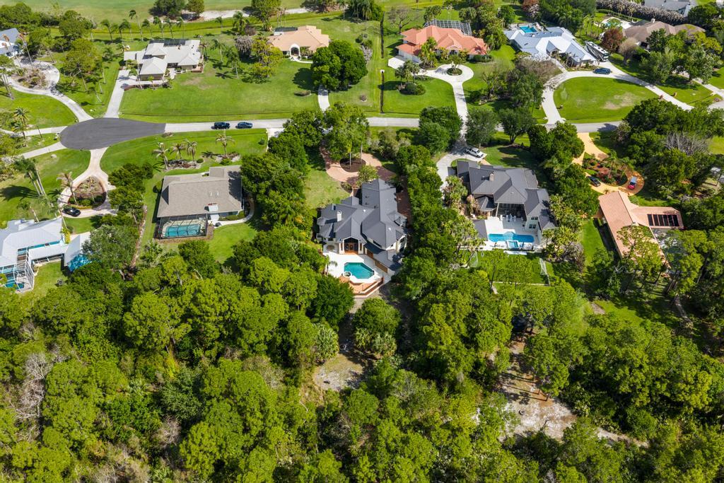 CRANE CREEK COUNTRY CLUB - Residential