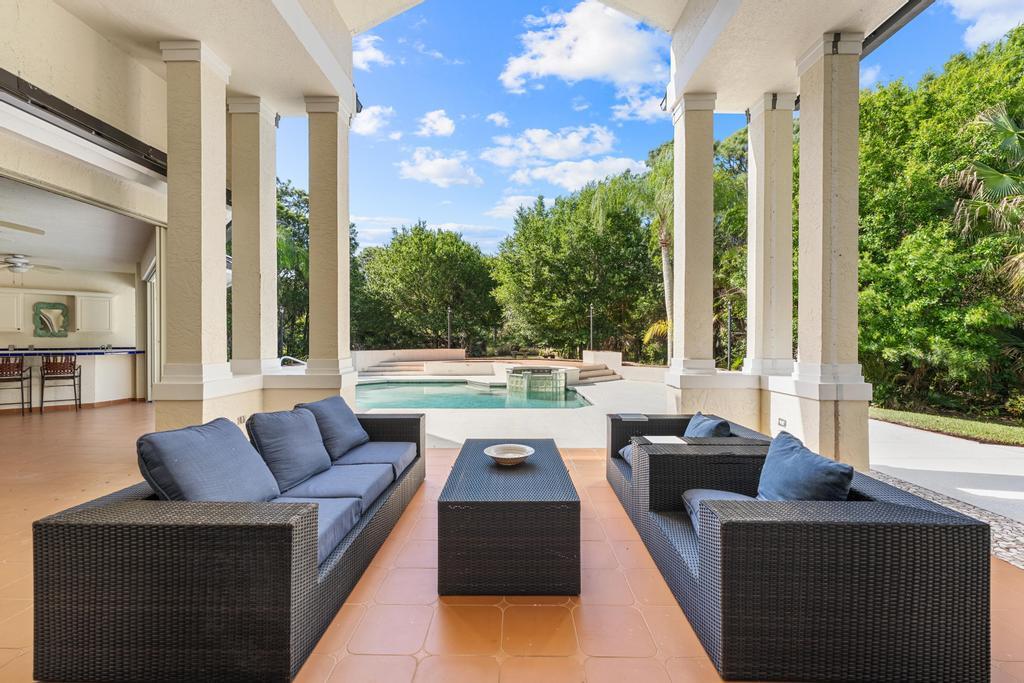 CRANE CREEK COUNTRY CLUB - Residential