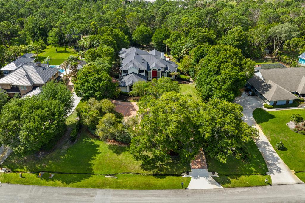 CRANE CREEK COUNTRY CLUB - Residential