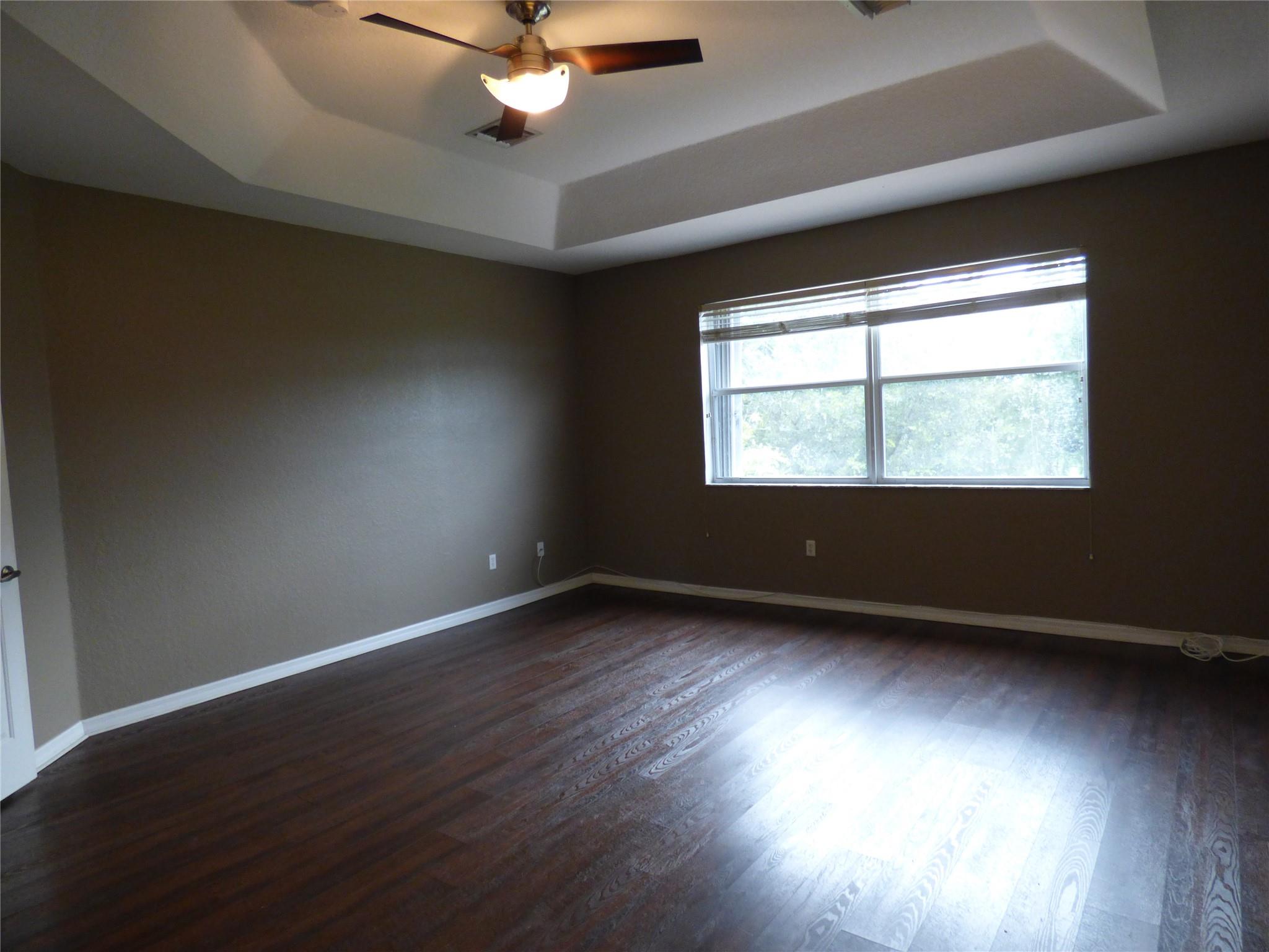 RESERVE AT HUNTINGTON - Residential Lease