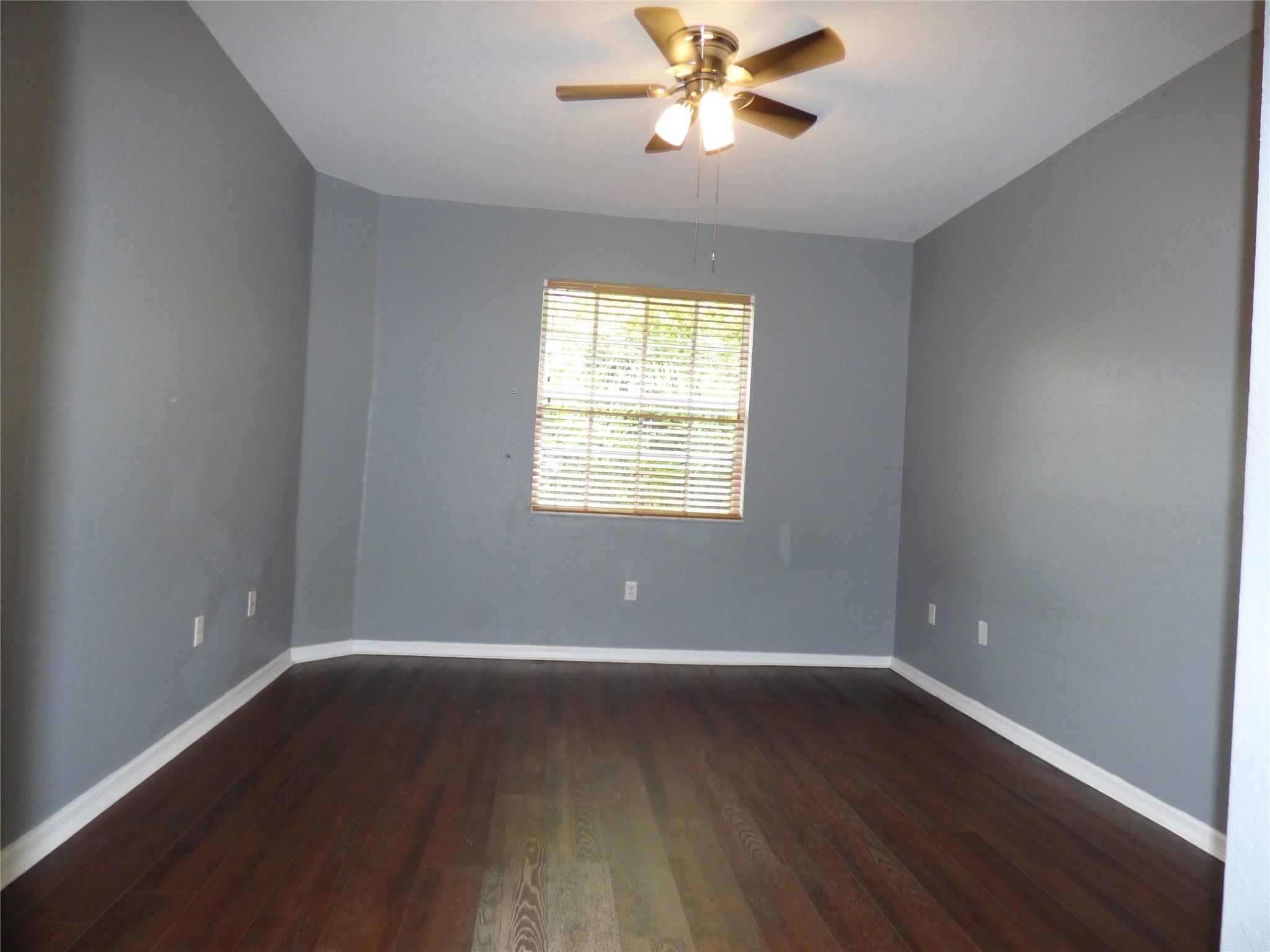 RESERVE AT HUNTINGTON - Residential Lease
