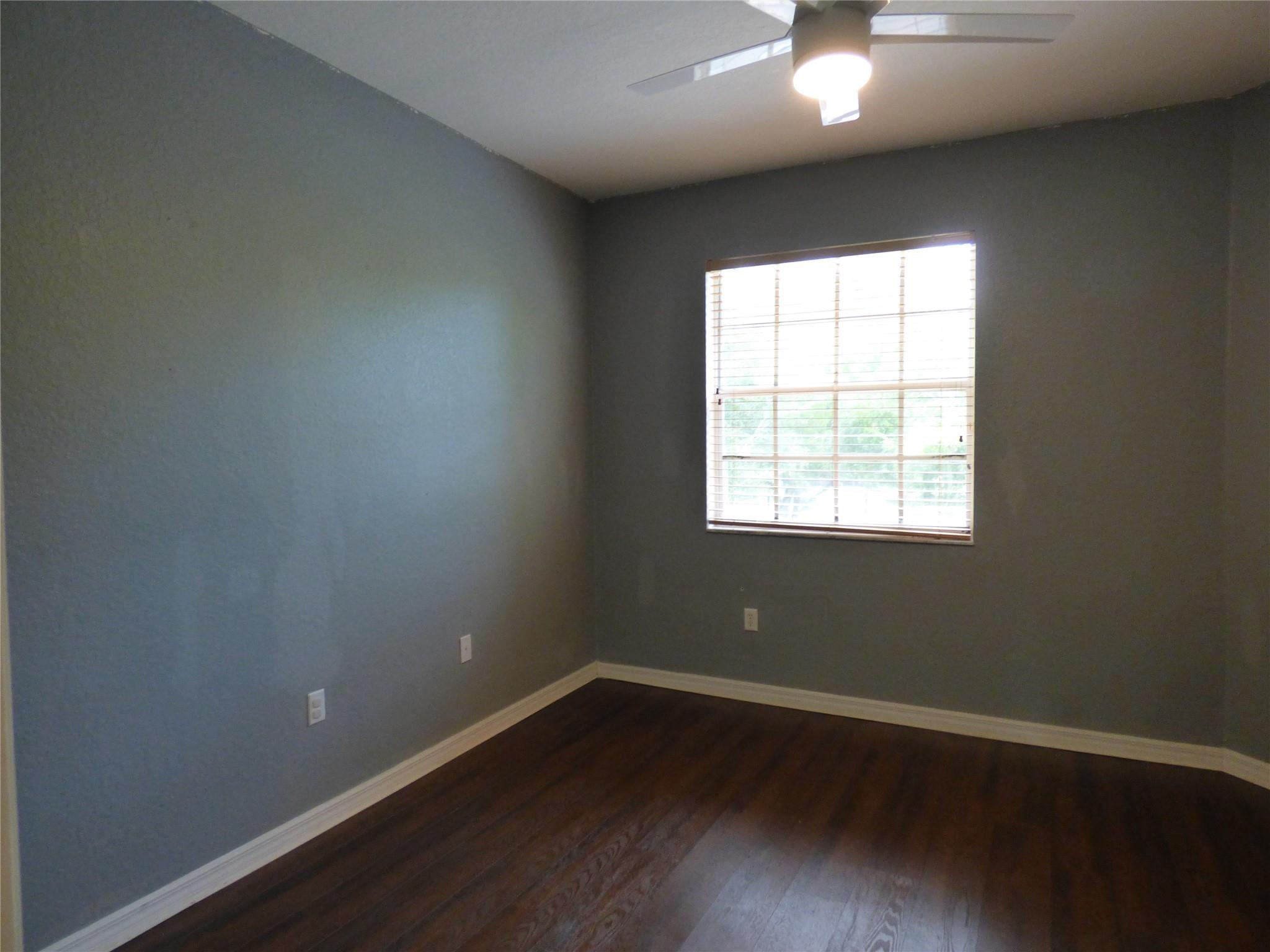 RESERVE AT HUNTINGTON - Residential Lease