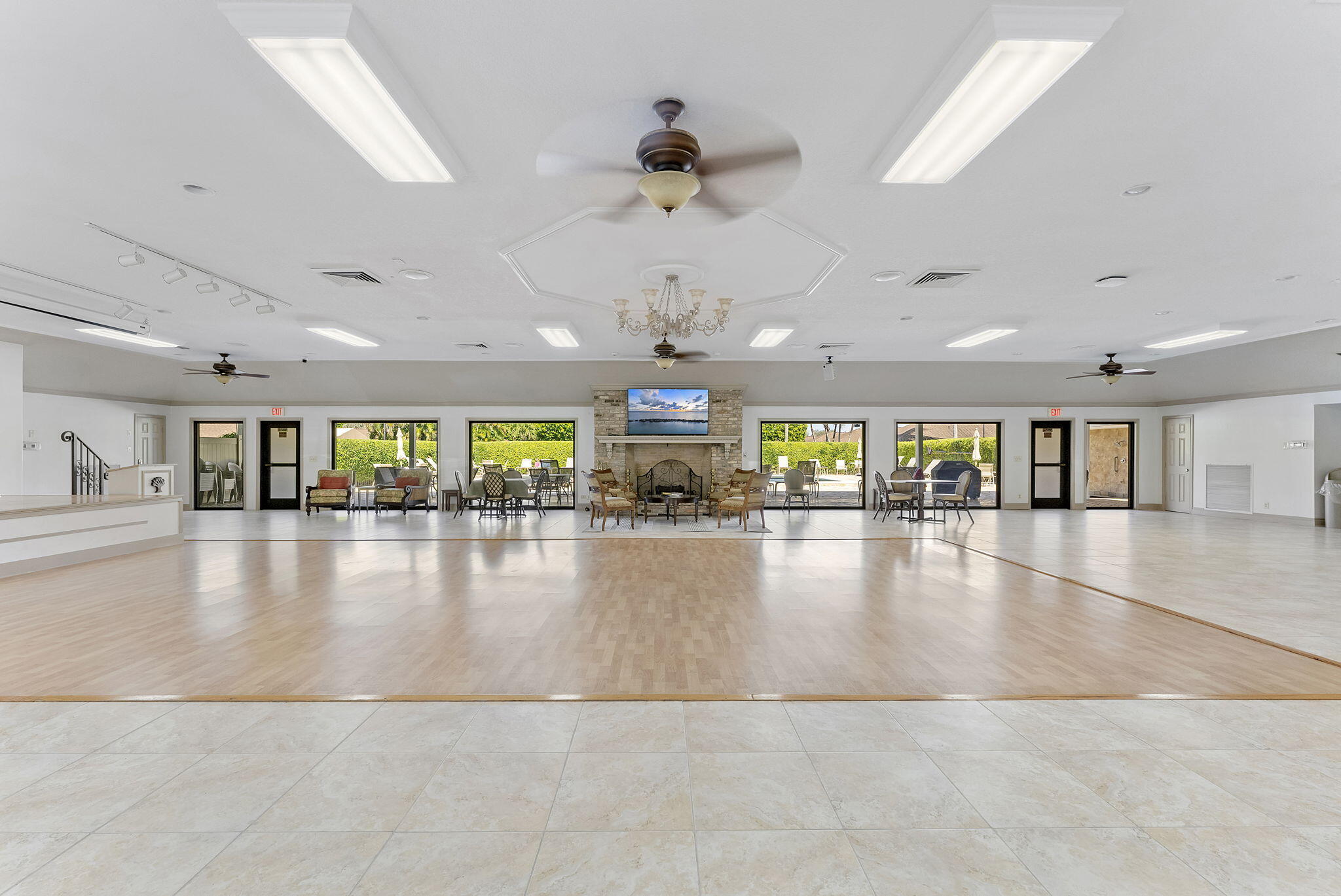 BENT TREE VILLAS EAST CONDO - Residential