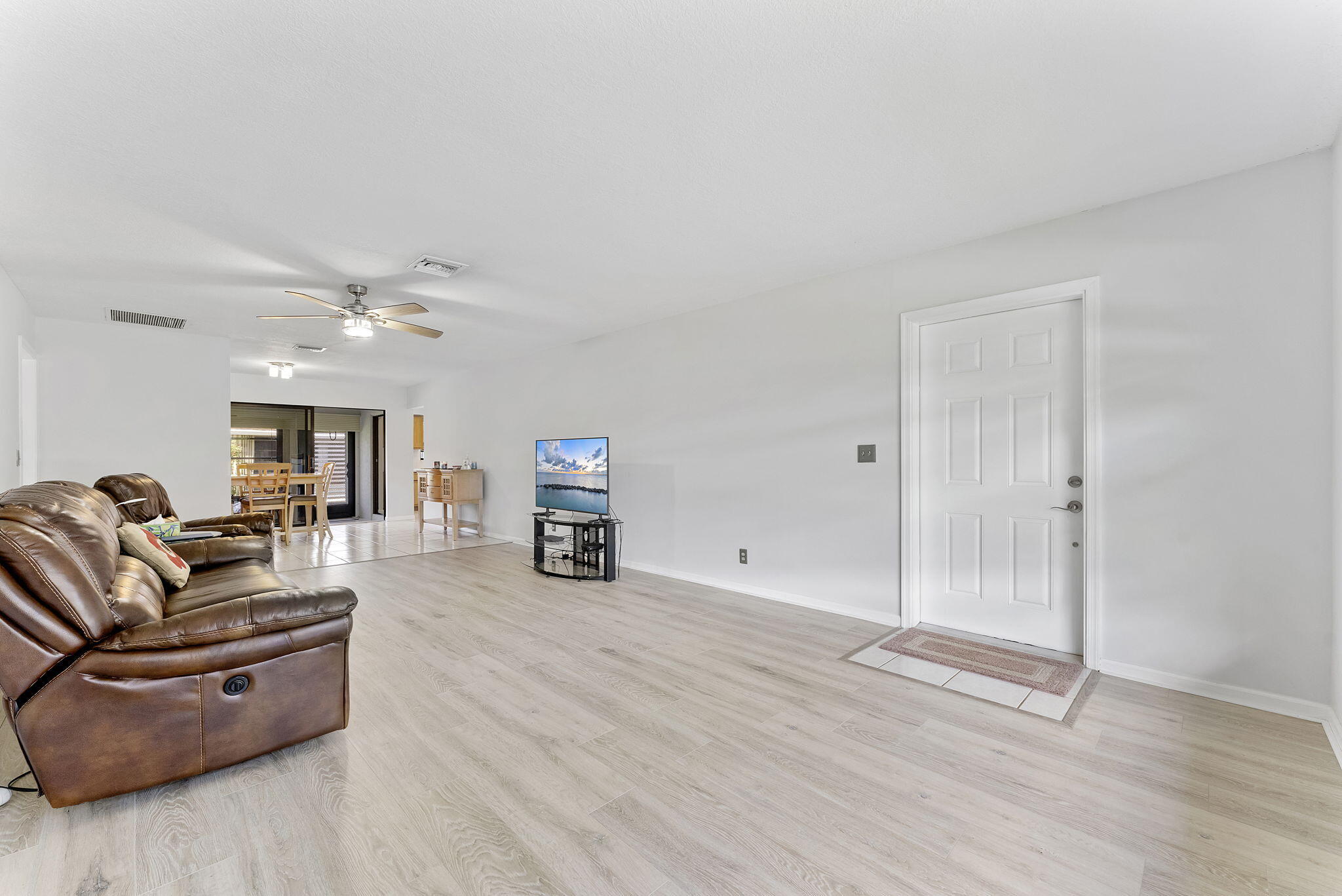 9860 Pecan Tree Drive A